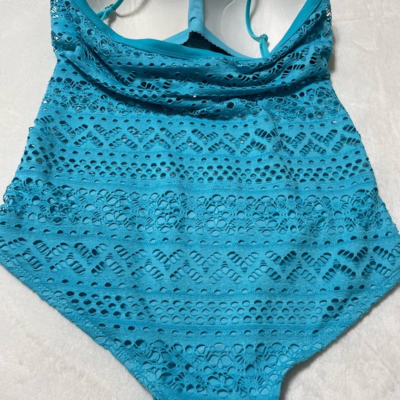 NWT LookBook Store Bathing Suit. - Picture 5 of 10